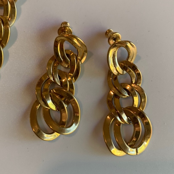 Vintage Monet Gold Tone Set (3) - Picture 2 of 8